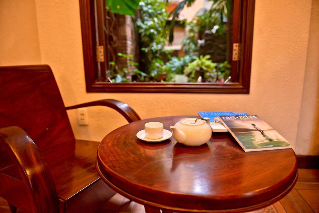 Cam Ly Boutique & * TP. Hồ Chí Minh